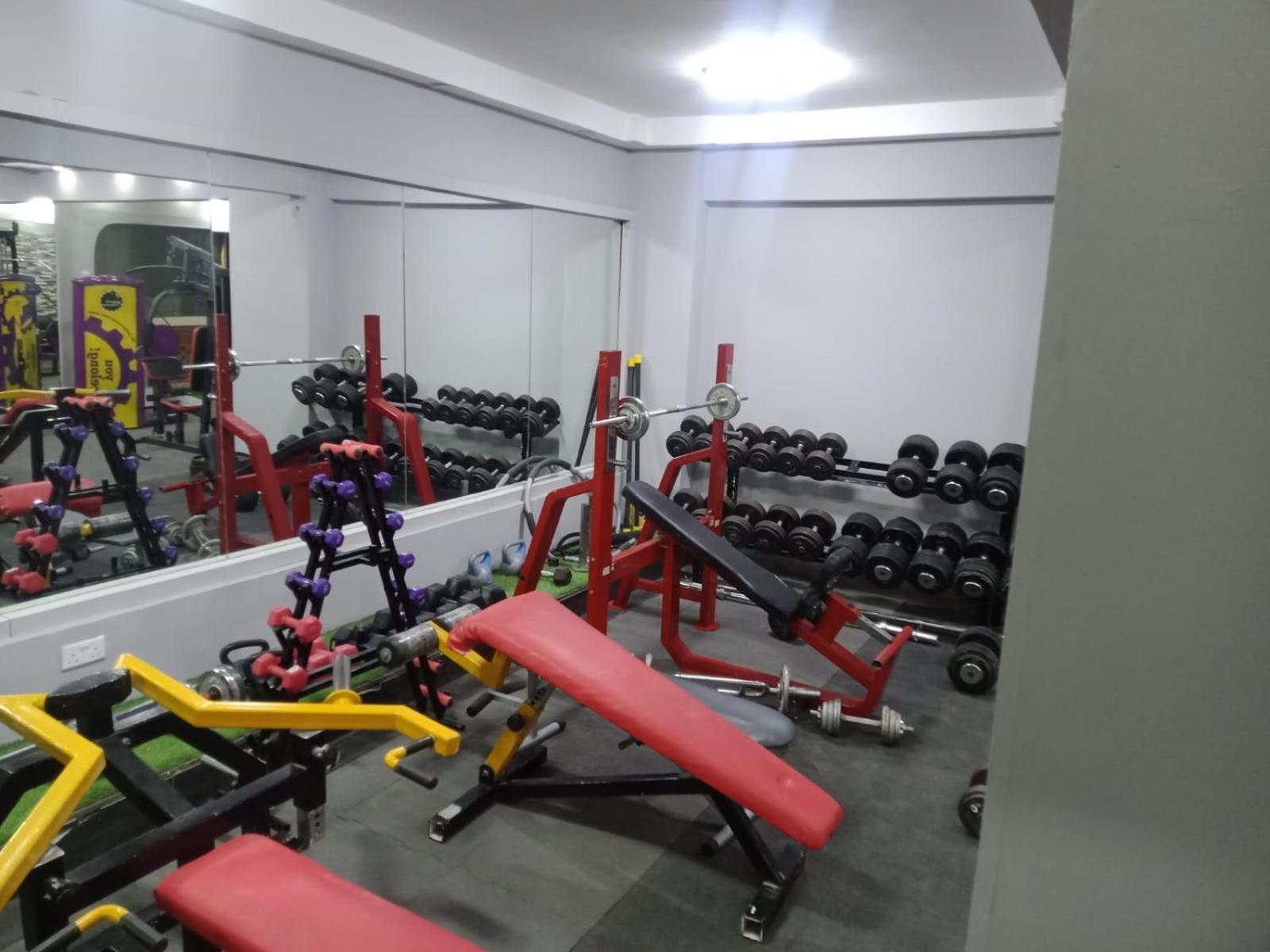 Al Hussam Hotel Apartments Rusayl Exterior foto